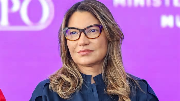 Janja cumpre agenda em Fortaleza e participa de cerimônia no Centro de Eventos