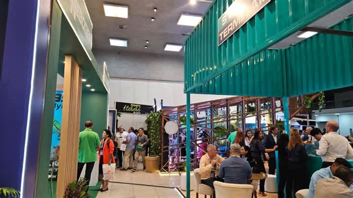 Amazônia: feira em Manaus discute navegação e logística