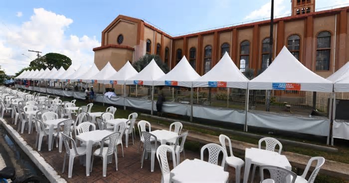 Festival de Parintins 2025: aberto credeciamento para a Praça Gastronômica