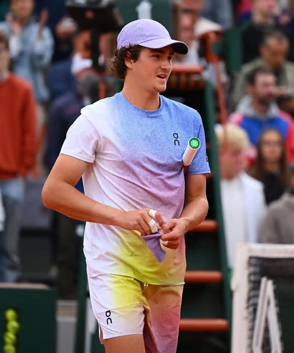 Que dia? Que horas? Veja detalhes da próxima partida de João Fonseca em Roland Garros