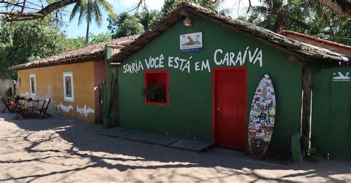 Caraíva, na Bahia, tem toque de recolher após morte de líder de facção