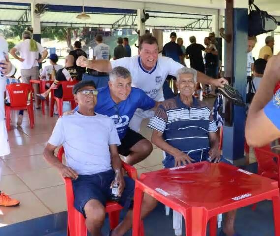 Além de amigos, Copa da Madrugada reúne craques que marcaram o futebol de MS