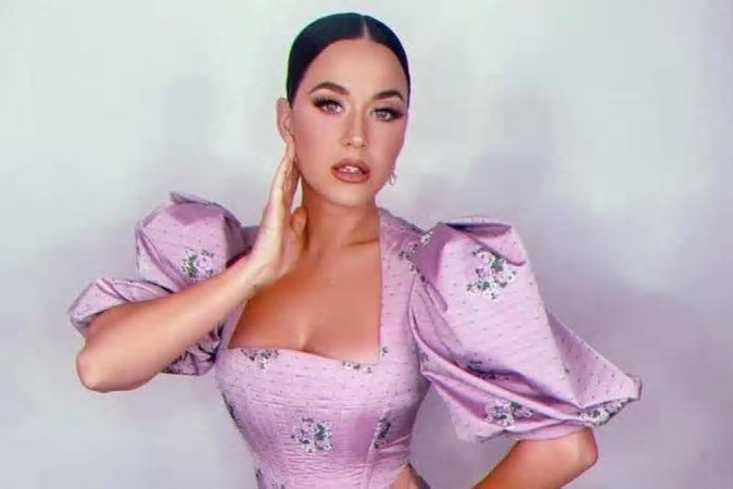 Diva pop e apresentará em São Paulo, no Festival The Town, em Curitiba e em Brasília