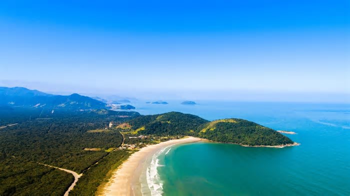 A cidade do Litoral de São Paulo que une beleza natural, boa infraestrutura e qualidade de vida