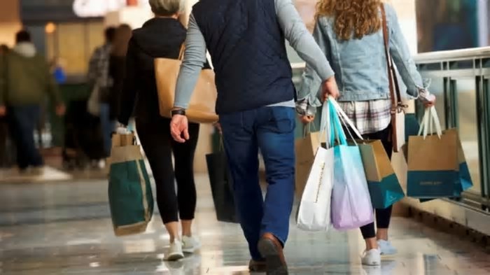 Vendas no Varejo dos EUA Registram Alta Ligeira em Abril