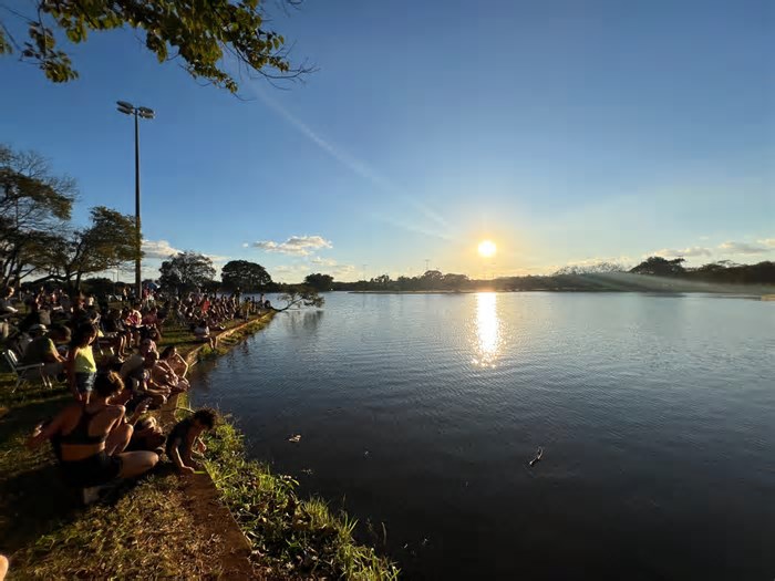 Pôr do Sol no Parque da Cidade retorna com música, cultura e lazer gratuito a partir deste fim de semana