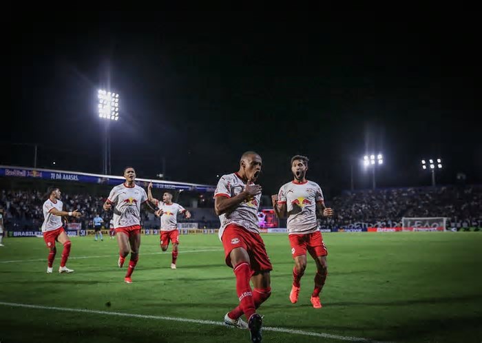 Onde assistir Vasco x Bragantino pelo Brasileirão?
