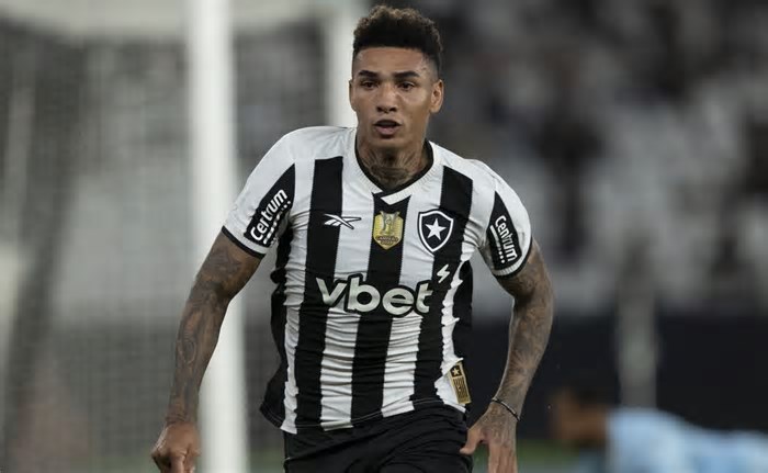 Botafogo sofre mais gols antes do intervalo no Brasileirão Betano