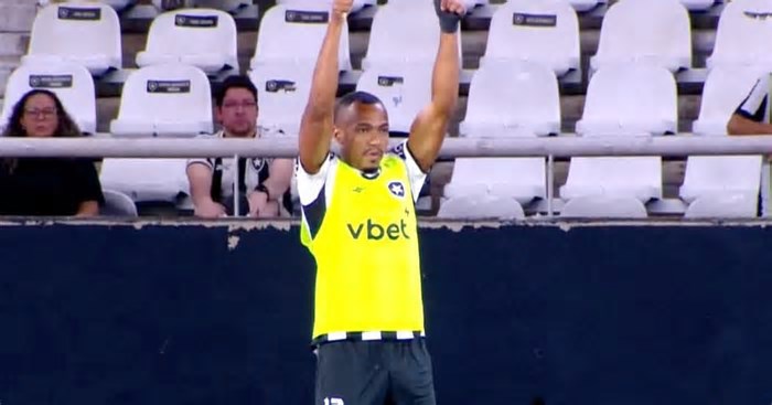 Quem fala pelo Botafogo dentro de campo?