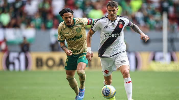 Vasco x Palmeiras: onde assistir ao vivo, horário, palpites e prováveis escalações do jogo do Brasileirão