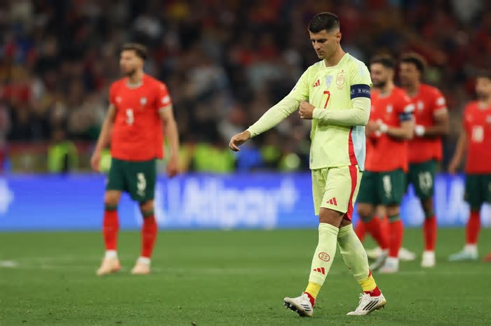 Esposa de Morata denuncia ameaças de morte após vice da Espanha na Liga da Nações