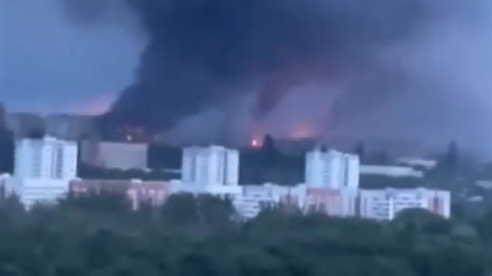 Ataque russo a Kharkiv: drone, mísseis e bombas deixam mortos e dezenas de feridos na Ucrânia