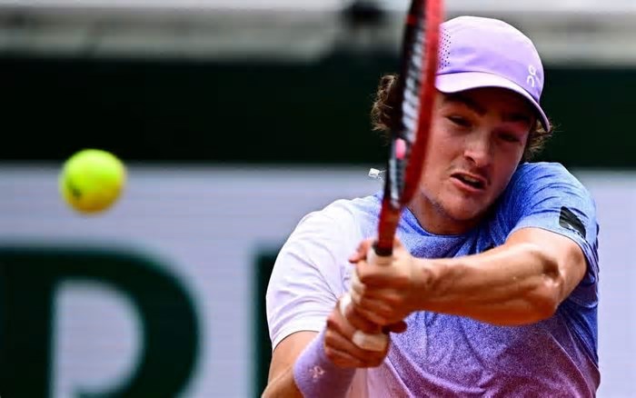 João Fonseca se inscreve no quali de Eastbourne, na grama