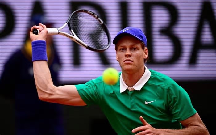 Vice de João Fonseca em Phoenix perde para Sinner em Roland Garros