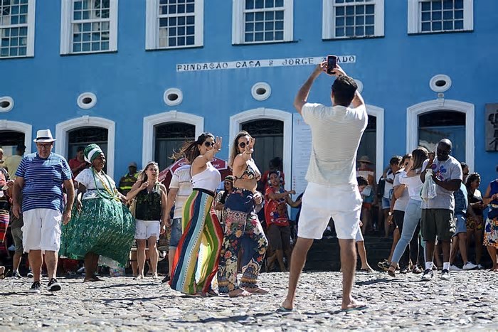 Bahia lidera crescimento da receita no turismo nacional e tem estimativa de expansão.