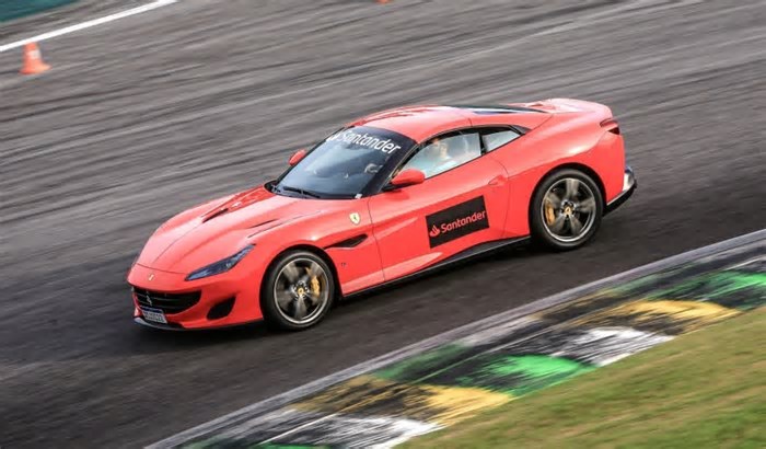 Quanto custa acelerar com um esportivo no Festival Interlagos 2025?