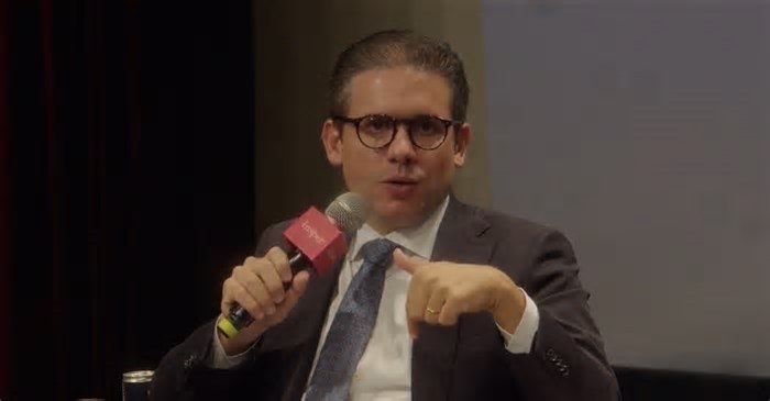Motta diz ter comunicado ao governo reação negativa do Congresso a mudanças tributárias e defende isenção para financiar agro e imóveis