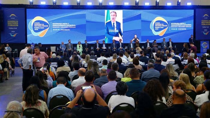 XII Seminário de Prefeitos 2025 debate os fatores que impulsionam o desenvolvimento econômico