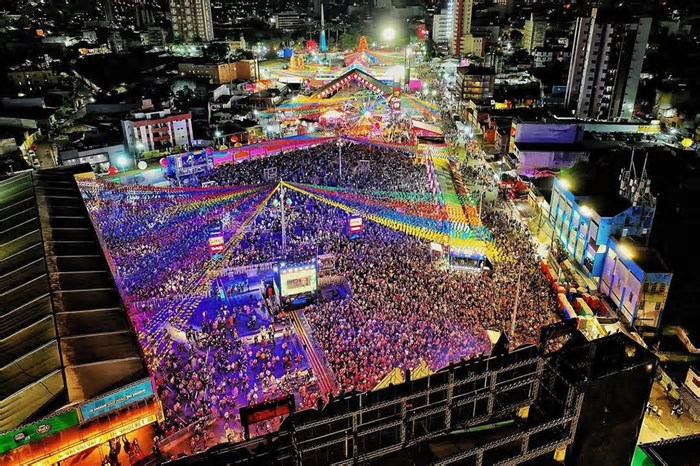 ‘Folha de São Paulo’ destaca as diferentes festas de São João do Nordeste