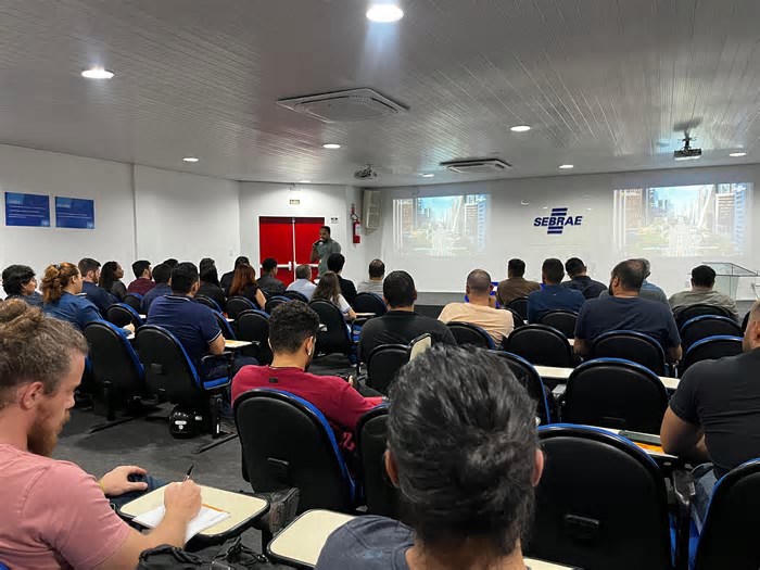 Workshop reúne empresários e Roraima Energia para debater sobre desafios da energia solar
