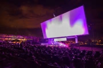 Open Air volta para Brasília com sessões de cinema ao ar livre e shows