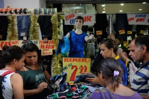 IBGE aponta alta no comércio varejista de Pernambuco