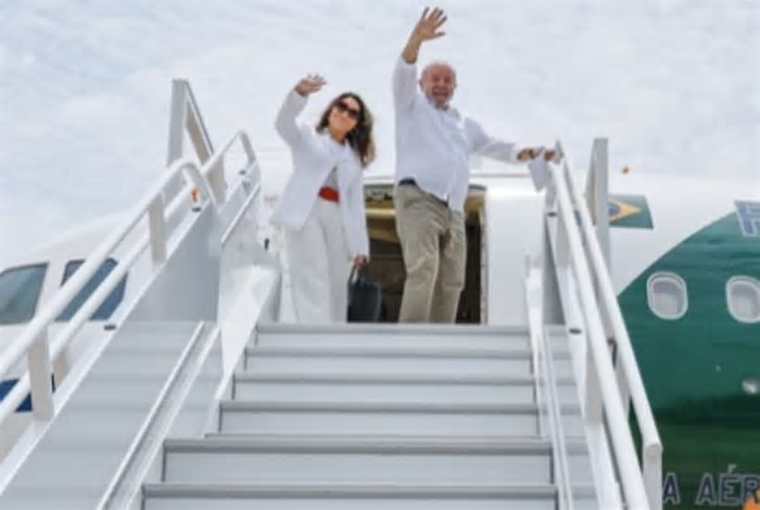 Lula embarca para mais uma viagem internacional, a décima do ano