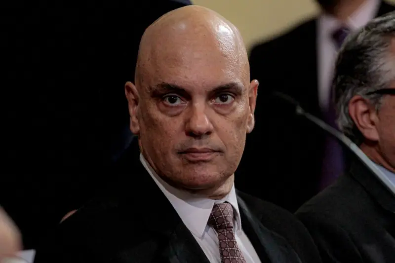 Lei que Trump ameaça usar contra Moraes só foi aplicada em casos de 'ditaduras repressivas', diz especialista