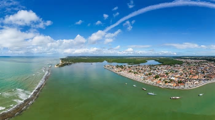 Porto Seguro (BA) terá mais de 900 voos para atender demanda das férias de julho