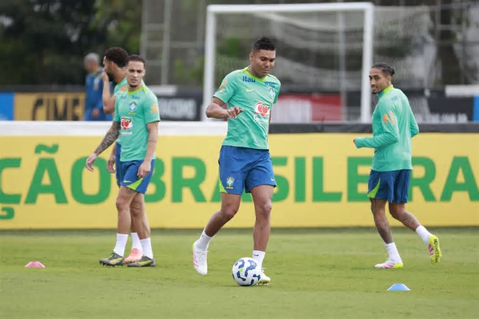 Casemiro calls for Brazil to step forward as they close in on World Cup qualification