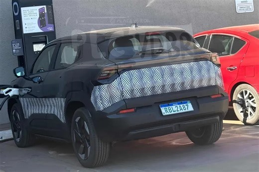 Flagra: Suzuki e-Vitara é a resposta para o futuro da marca no Brasil