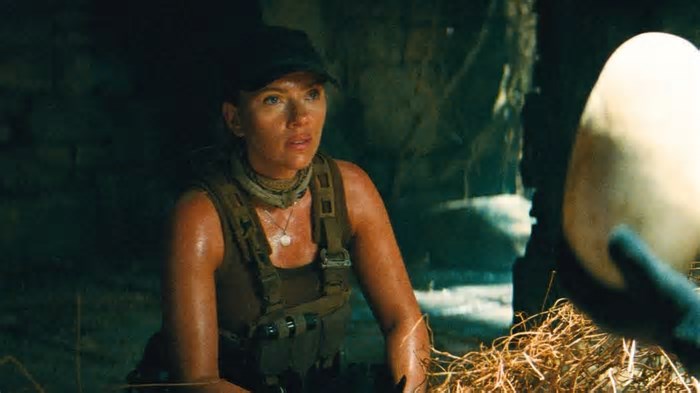 Jurassic World: Recomeço melhora projeção de bilheteria com números de feriado