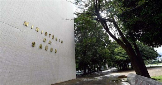 Ministério da Saúde vai ofertar 3 mil bolsas de residência e 500 vagas para especialistas no SUS