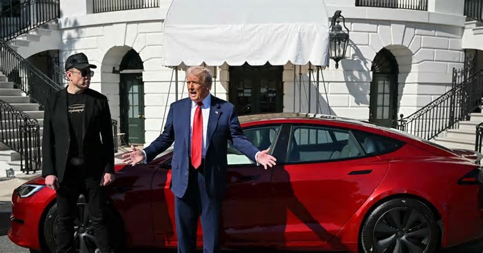 Trump vs Musk: 8 maneiras que o presidente americano e o bilionário podem prejudicar um ao outro