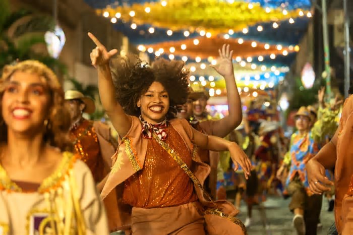 Olha pro céu, meu pelô! Salvador resgata festa junina no Centro Histórico