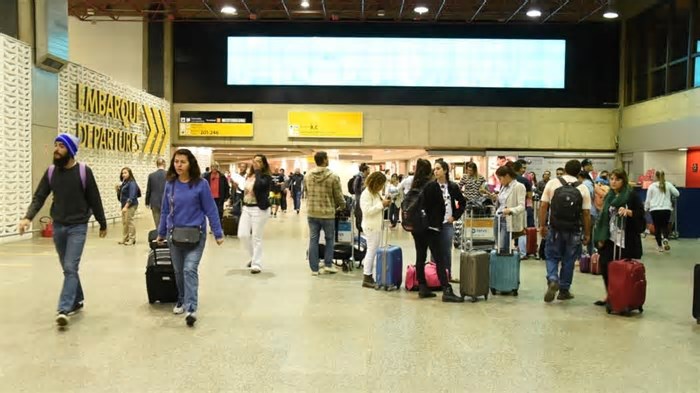 Cerca de 10 milhões de passageiros passaram pelos aeroportos do Sudeste em abril