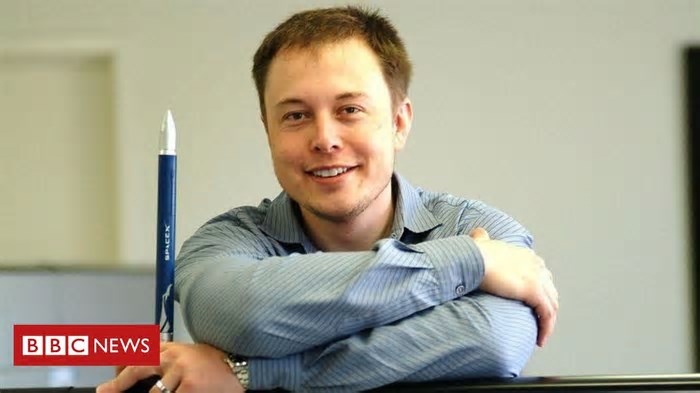 Elon Musk: como um 'sabe-tudo' de 'ego transbordante' se tornou o homem mais rico do mundo
