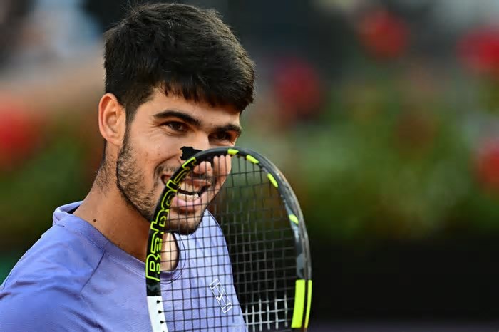 Carlos Alcaraz: Após vencer Roland Garros, tenista terá que pagar quase metade do prêmio em impostos
