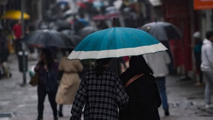 Sol se despede no domingo e abre espaço para chuva, que deve predominar durante a semana em SC