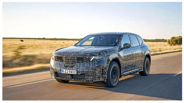 BMW iX3: tecnologia e prestazioni, la nuova era dell’ elettrico