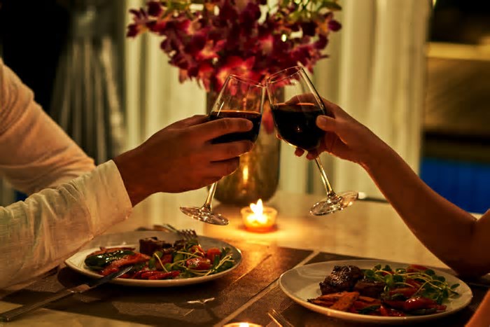 Jantar, passeio ou surpresa? Confira dicas para o Dia dos Namorados em Fortaleza