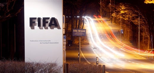 Câmera corporal em árbitros e sistema de detecção de impedimento serão testados em Mundial de Clubes