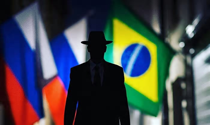 Polícia suspeita que mais espiões russos estão criando disfarces e operando no Brasil