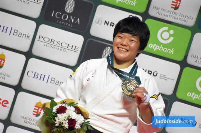 Haruka Kaju recupera o título mundial U63kg para o Japão