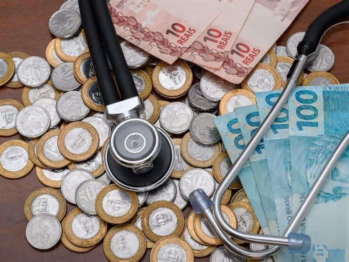 Saúde à venda: o lucro acima da ciência e da ética