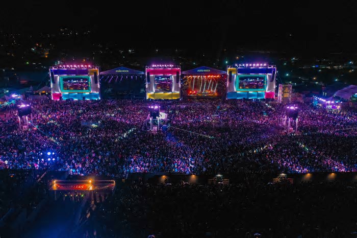 Mesmo com público menor, João Rock prova que música brasileira move multidões