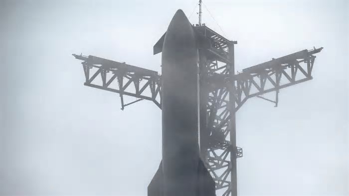 Elon Musk laid out plans for Mars. SpaceX production will outstrip Boeing and Airbus