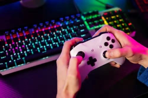 Começou a maratona criativa de jogos gratuita em Niterói