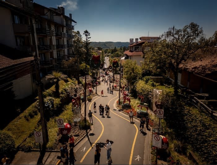 Câmara aprova projeto que institui programa de capacitação turística em Gramado; entenda