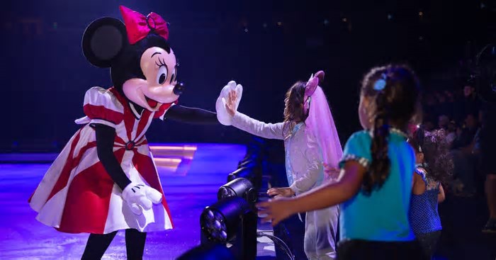 Fim de semana em SP tem Roberto Carlos, Disney on Ice e festa junina; veja programação